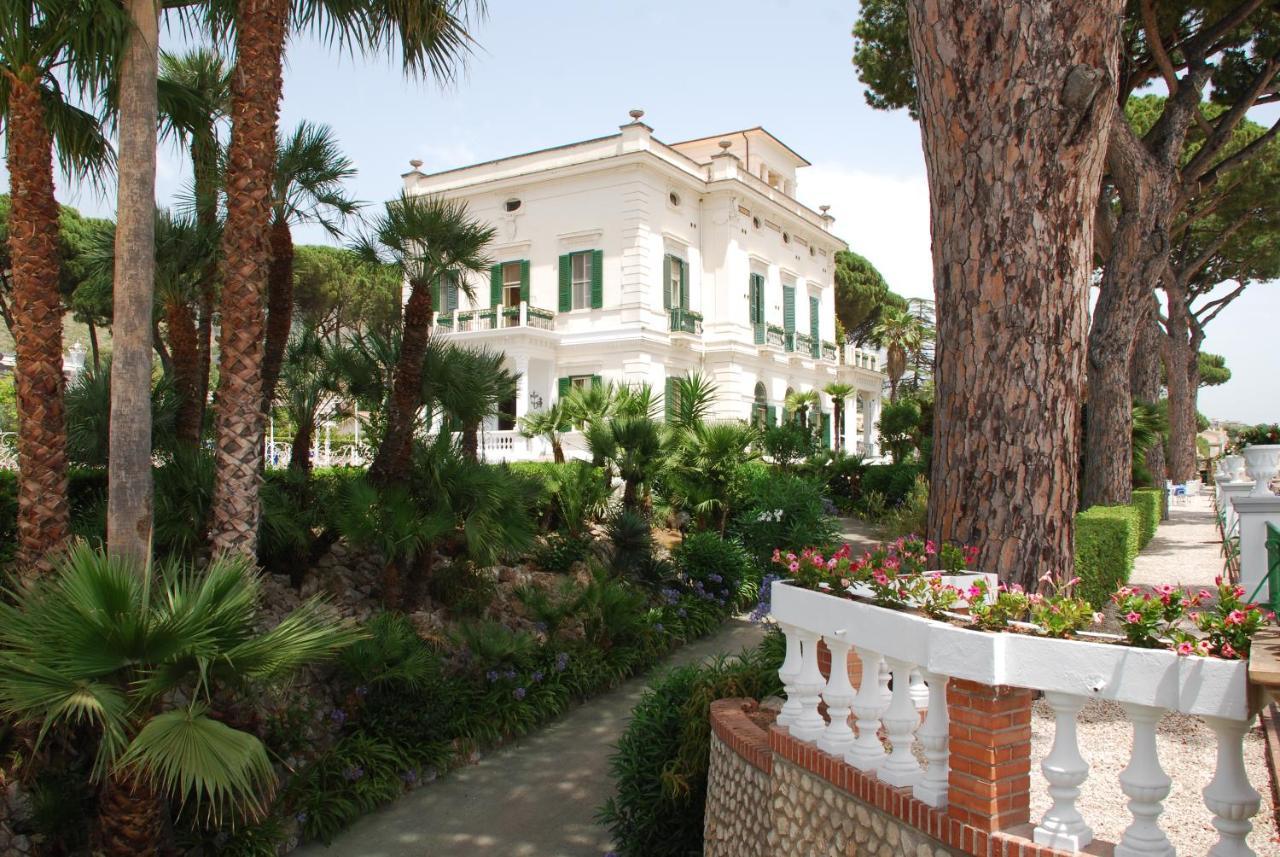 Villa Maria Teresa Vendicio Kültér fotó